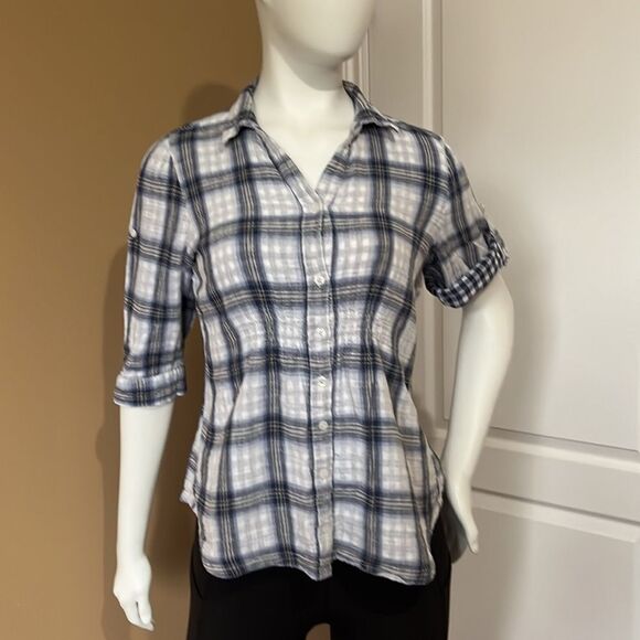 Women (can be Maternity) button down shirt/Size XL - Picture 6 of 9
